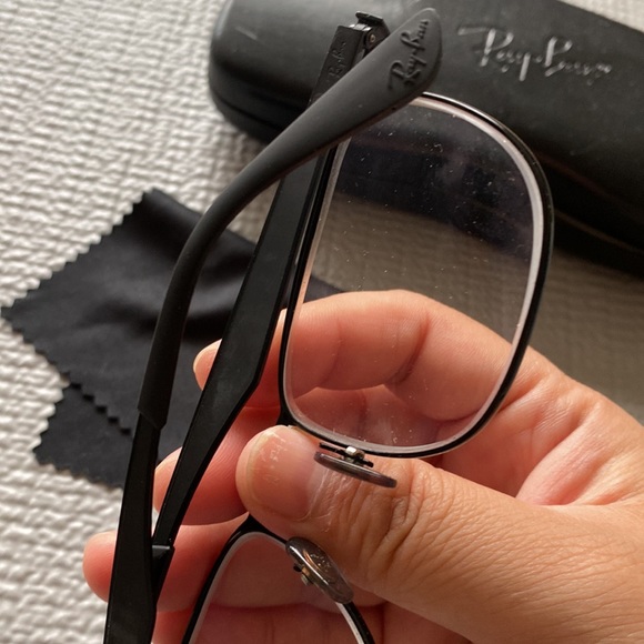 Ray Ban glasses set - Picture 4 of 7